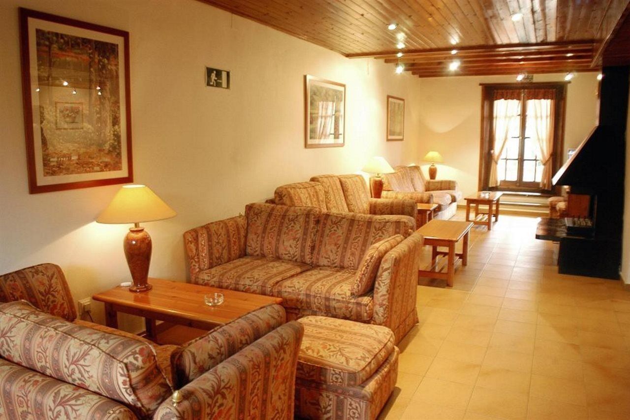 Residencial La Solana Hotel Vall de Boí Buitenkant foto